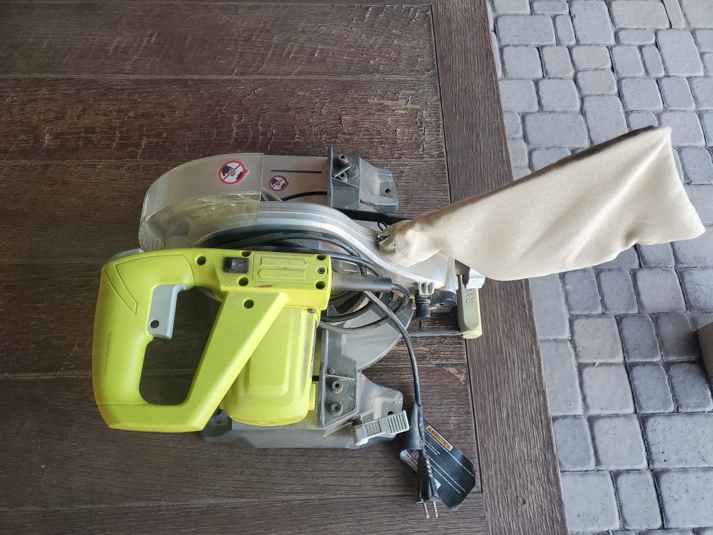 Ryobi Table Saw