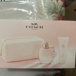 Coach new York Floral Set