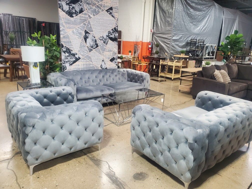 Beautiful 3 Pc Modern Gray Velvet Sofa Set (New)
