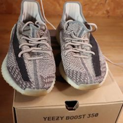 Yeezy 350 V2 Zyon (used)
