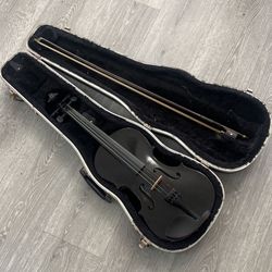Violín With Bow And Case