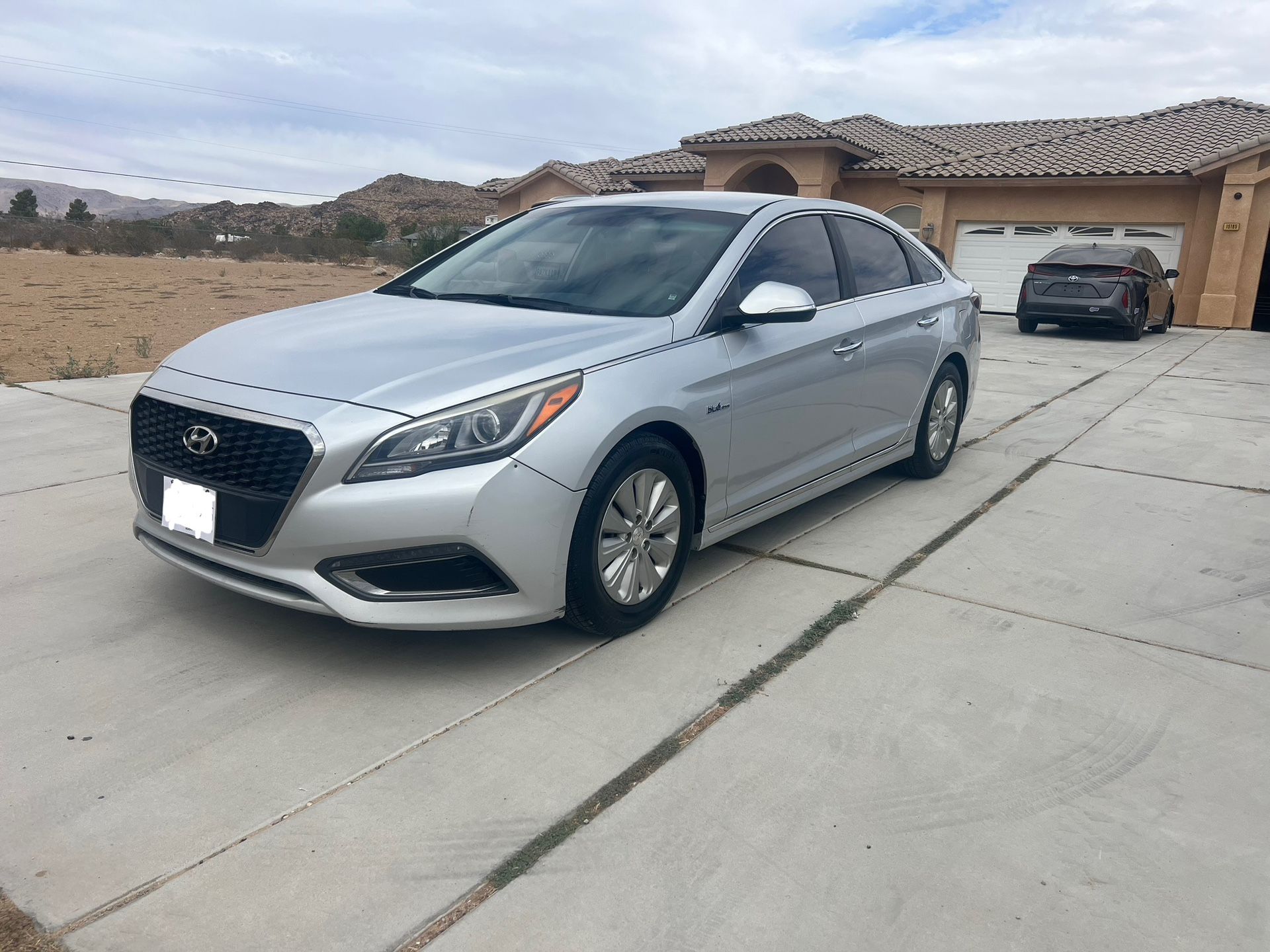 2016 Hyundai Sonata Hybrid