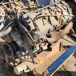 2016 Coyote Engine Out Of Ford F150. Broken Block
