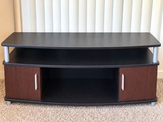 Table with 2 compartments