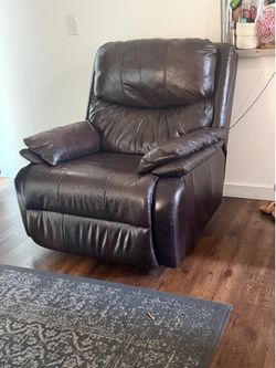 Brown reclinable sofa chair