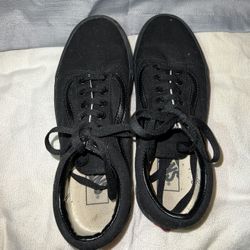 All black vans 