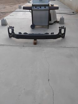 Gmc Sierra 2024 -025 From Bumper Censor Used Oem ,2500' 350