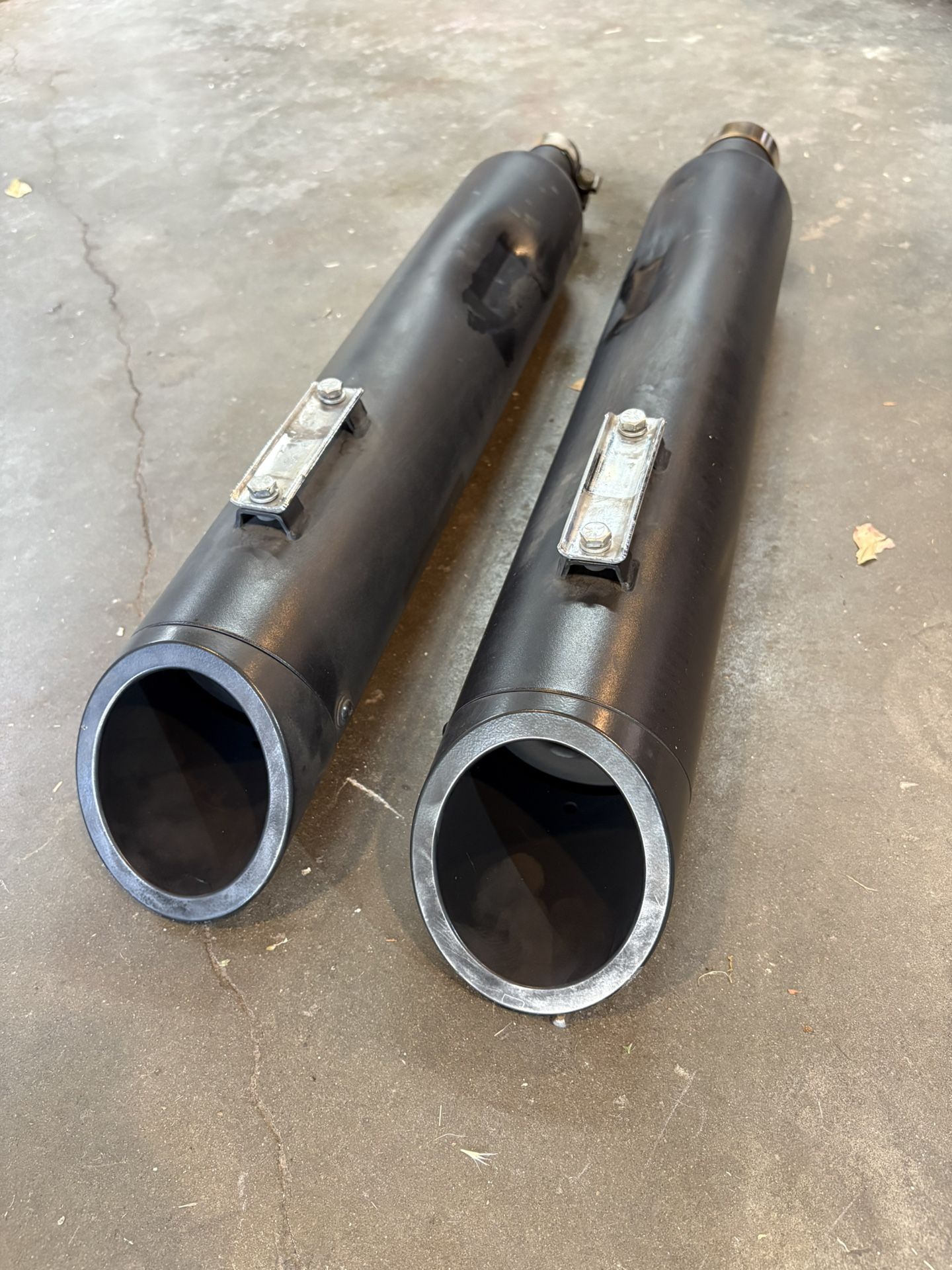Road Glide Slip-on Mufflers