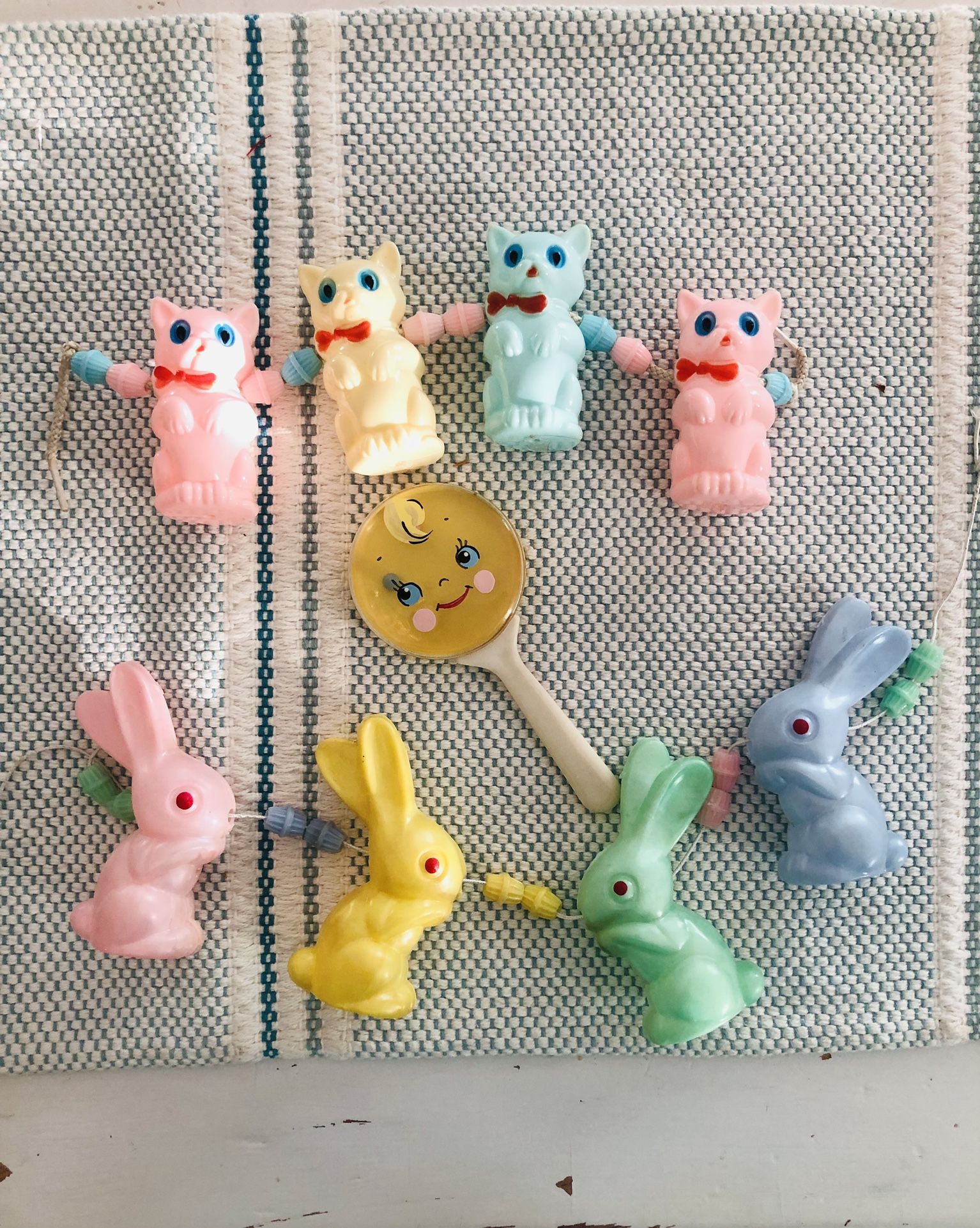 Vintage Celluloid Baby Rattles/crib Toy’s, Cats / kittens And Bunnies / bunny