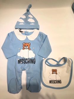 Soft Baby Outfit Moschino Overall With Bib And Hat 3 Pieces Set Hospital Released First Outfit For New Born Baby Boy Girl Gift Blessings Baby Dedicati