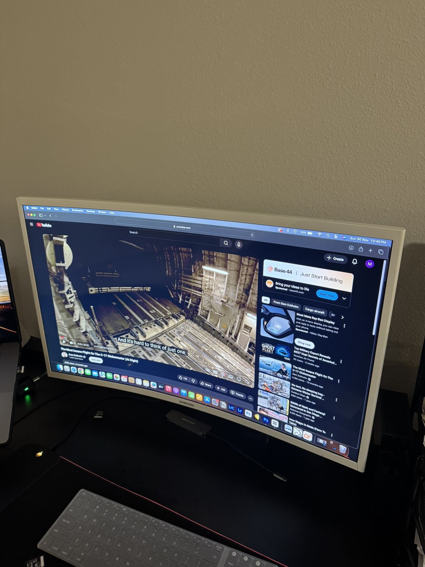 Samsung 27” Monitor