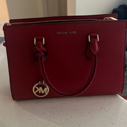 Michael Kors Medium Sheila Satchel 