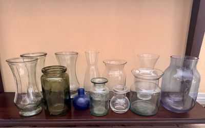 12 Glass Vases