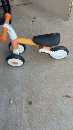 Toddler strider bike n a frozen bike
