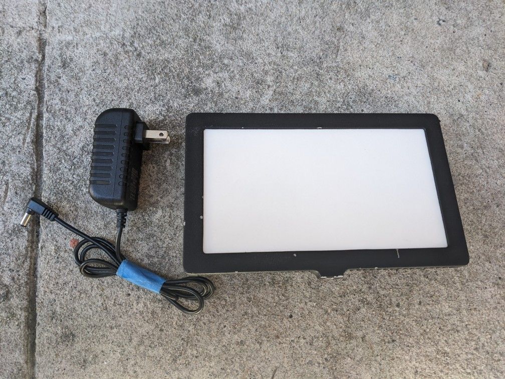 LED Video Camera Fill Light Streaming Vlogging Used with scratches But works great