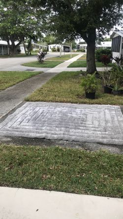 Calvin Klein 80 Sq Ft Polyester Area Rug