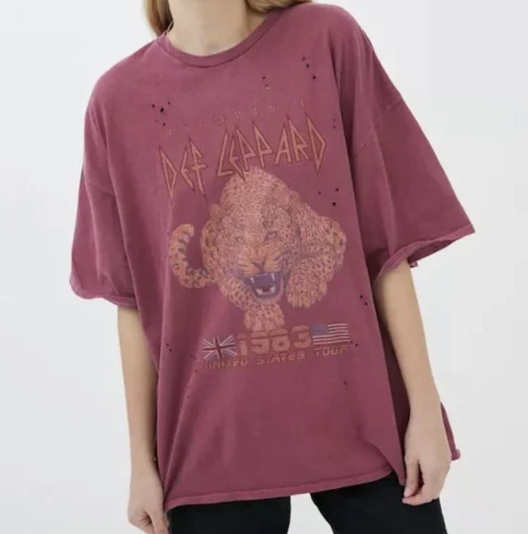 Urban Outfitters Red Oversized Distressed Def Leppard Band Shirt