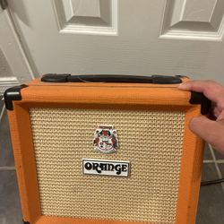 Orange Amplifiers Crush12