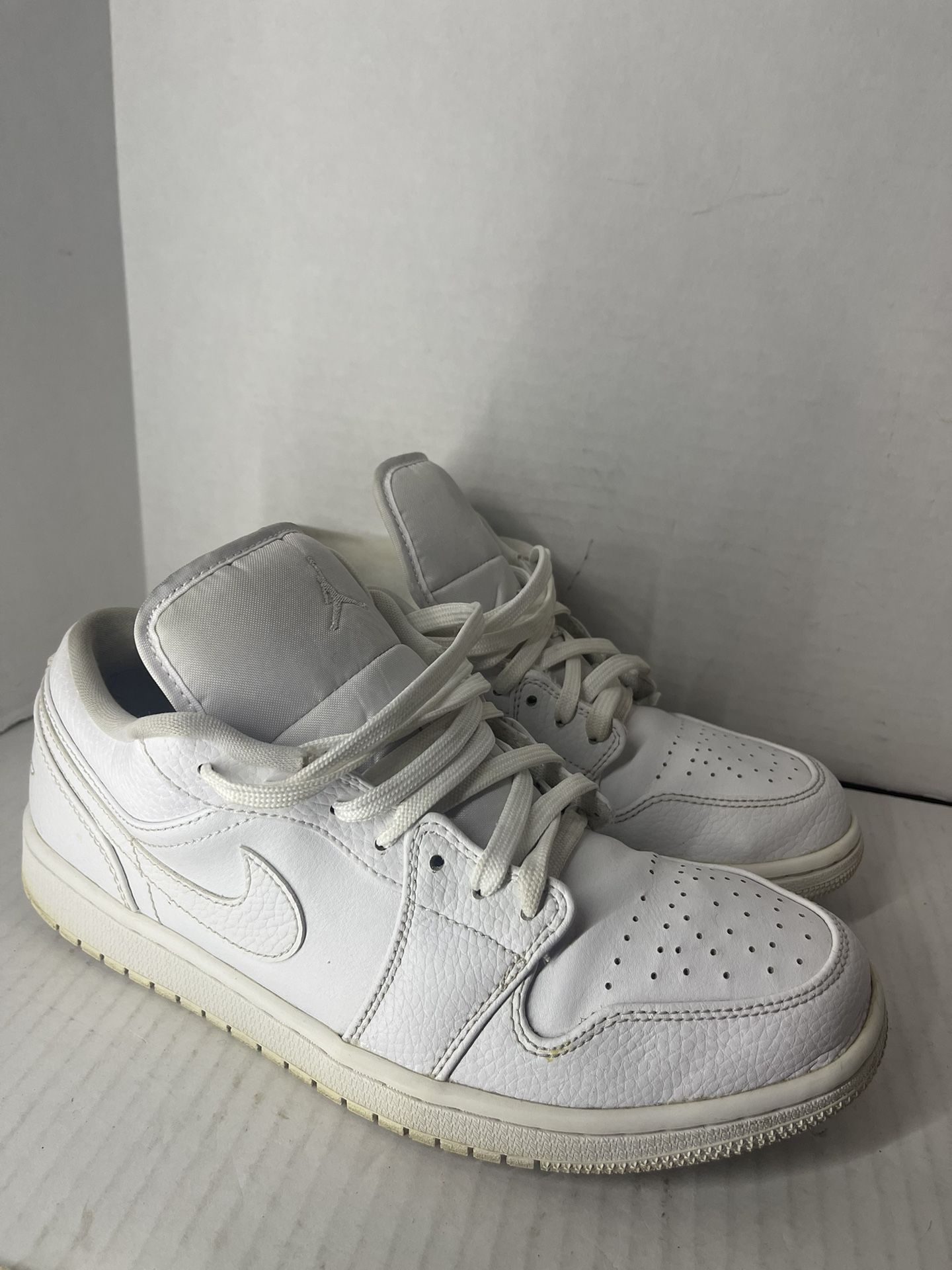 Jordan 1 Low Triple White 2020