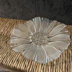 Beautiful Glass Tray - Flower Design