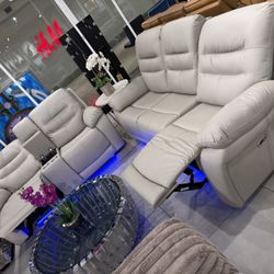 2pc Living Room Set With Power Recliners ⚡️