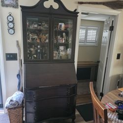 Antique Desk With Working Locks.