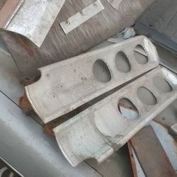 59 60 Impala Trim Also Have BACK GlASS
