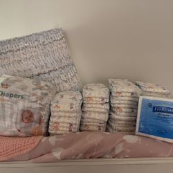 128 Diapers Size 1 Huggies Little Snugglers Plus (108) and Baby Gear (20) plus FitRight wipes