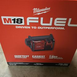 Milwaukee M18 FUEL Cordless 2 Gallon Quiet Portable Air Compressor, Model# 2840-20 Brand New Sealed Packaging  