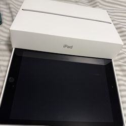 iPad 6th Generation, 128gb