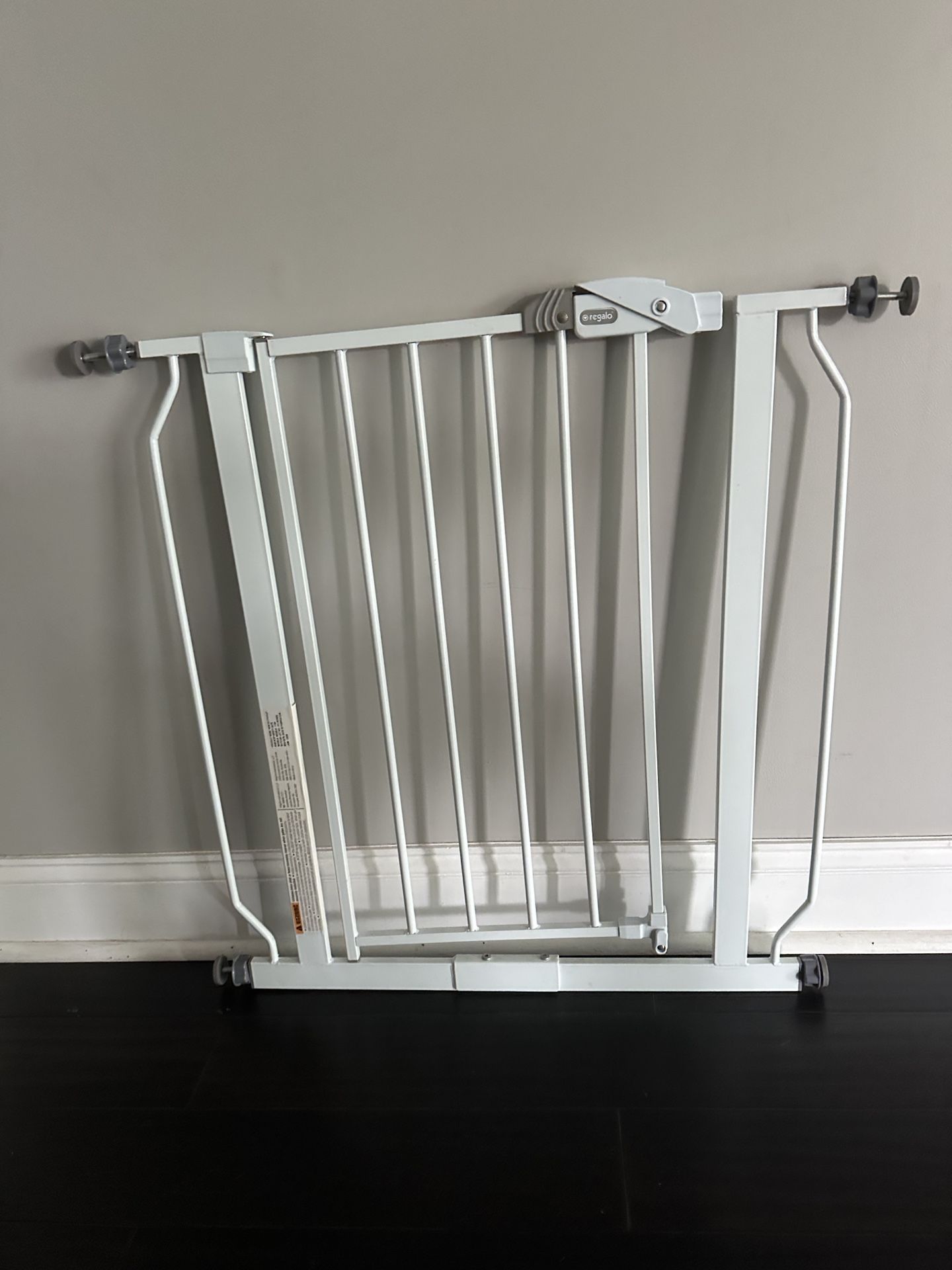 Regalo Gate 29-32”