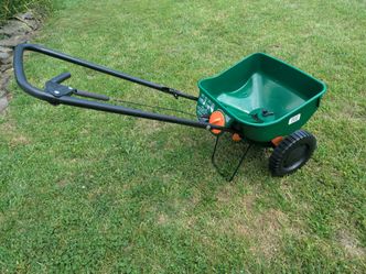 Scotts Spreader