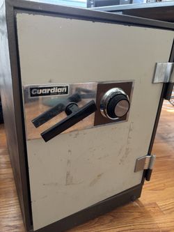 heavy duty Guardian safe