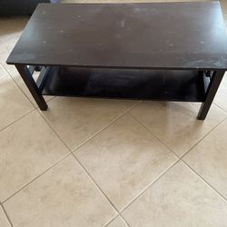 Coffee Table w/ 2 End Tables