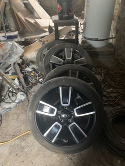 R18 4 Tires