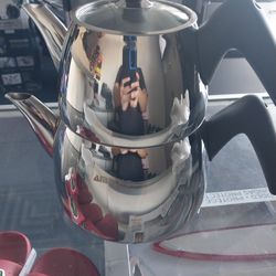 New And Box Amboss Turkish Teapot Set .