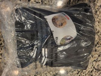 Henkelion Black Clothing Item Bra.\n Nd new. Best 2 hour and a 1/2 pounds for bike riding  Help lose weight