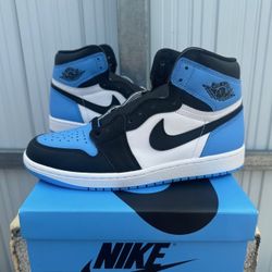 (Brand New/DS) Jordan 1 UNC // Size 11.5