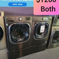 LG Front Loads Washer And Dryer Electric 