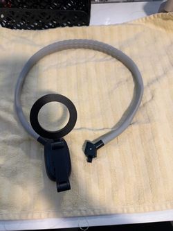 Magnetic adjustable neck mount for phones