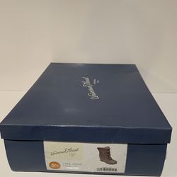 Women Cold Weather Boots Size 9.5