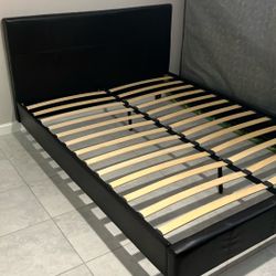 Bed Frame (Queen footboard with rails).