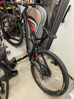 Intense carbine 29 Full Suspension Mountain Bike