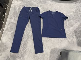 Small FIGS Navy Blue Scrub Set