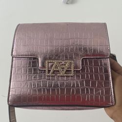 Avon purse