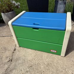 LITTLE TIKES children’s TOY BOX Blue Lid Green White Plastic 30” X 18” X 18” storage 