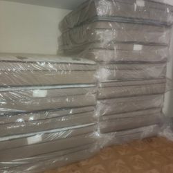 Mattresses King Queen Full Twin