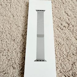 Apple Watch Milanese Loop ( 45MM graphite) Brand New 