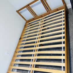 Full-size Bed Frame With Slats