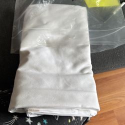 White 52x114 Tablecloth